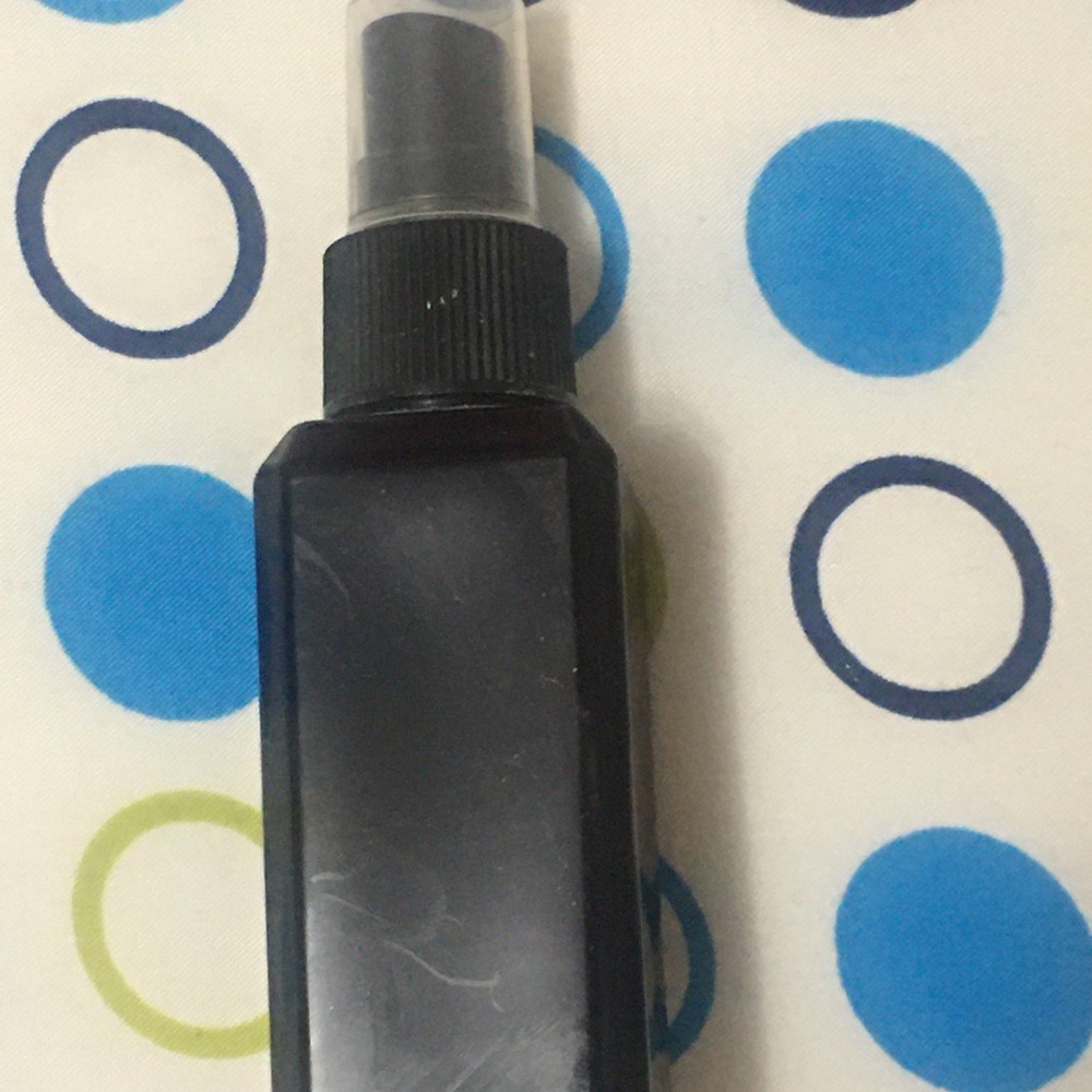 e.l.f. Matte Magic Mist & Set Spray - Picture 2 of 3